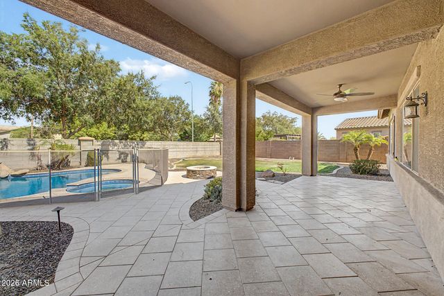 1681 S SUNSET Drive, Chandler, AZ 85286