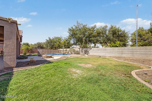 1681 S SUNSET Drive, Chandler, AZ 85286