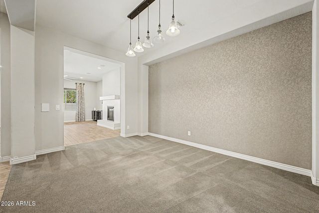 1681 S SUNSET Drive, Chandler, AZ 85286
