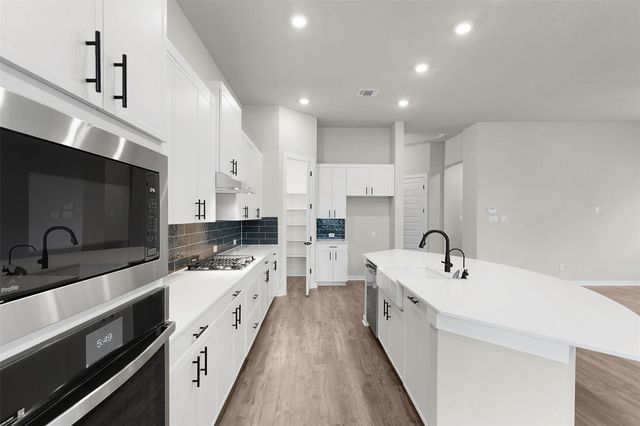 1013 Rollingwood TRL, Georgetown, TX 78633