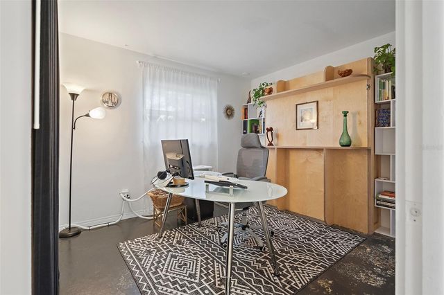 1400 88TH AVENUE N, St Petersburg, FL 33702