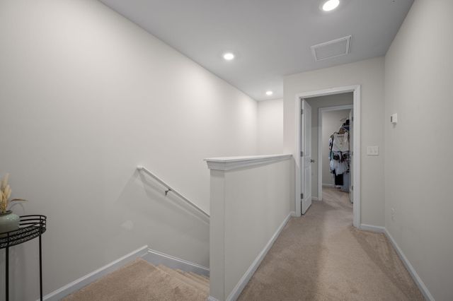 685 Hilchot Drive, Summerville, SC 29486