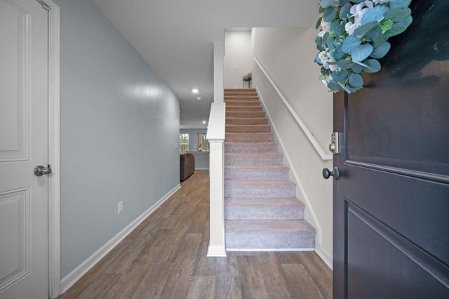 685 Hilchot Drive, Summerville, SC 29486