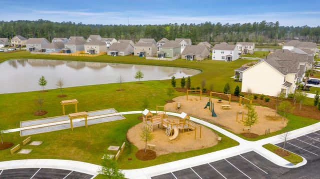 685 Hilchot Drive, Summerville, SC 29486