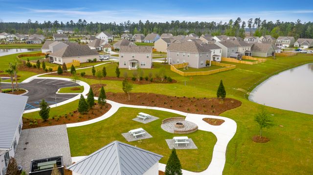 685 Hilchot Drive, Summerville, SC 29486