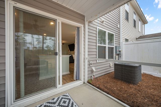 685 Hilchot Drive, Summerville, SC 29486