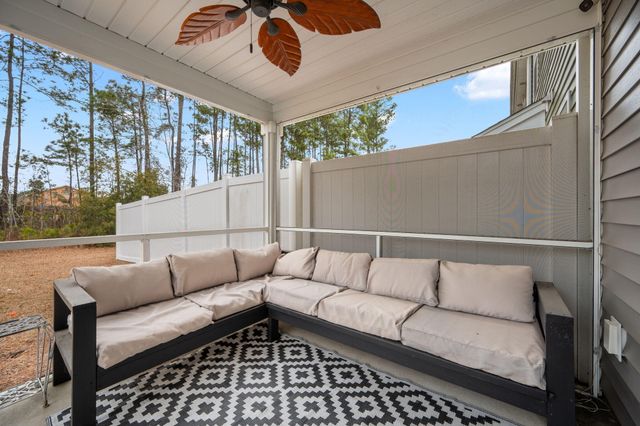 685 Hilchot Drive, Summerville, SC 29486