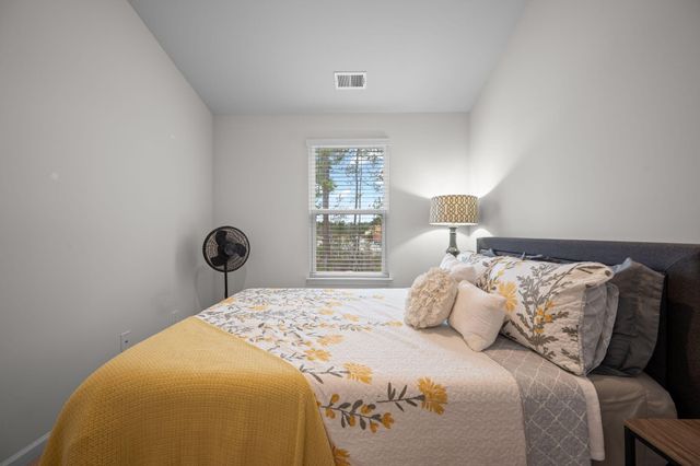 685 Hilchot Drive, Summerville, SC 29486