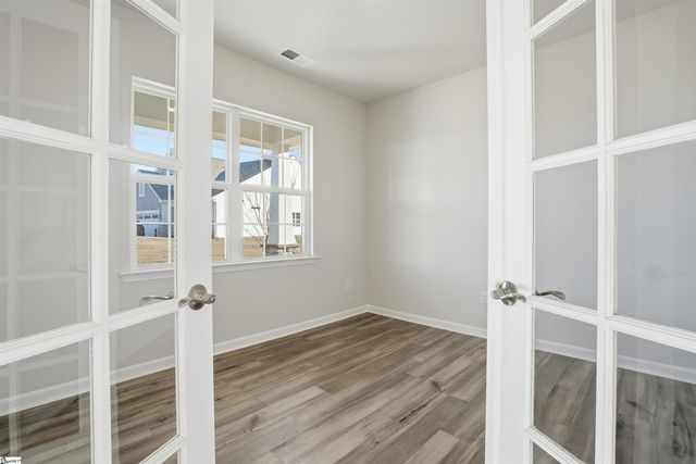 905 Kitson Court, Enoree, SC 29335