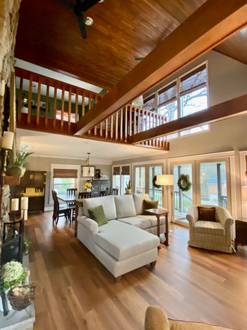 719 Pinecrest Drive, Huntington, WV 25705