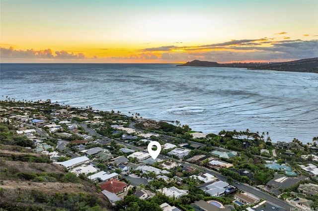 243 Poipu Drive, Honolulu, HI 96825