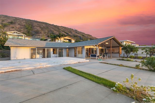 243 Poipu Drive, Honolulu, HI 96825