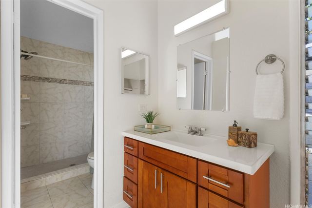 243 Poipu Drive, Honolulu, HI 96825