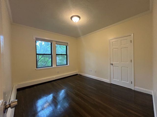 435 Walnut Ave 6, Boston, MA 02130