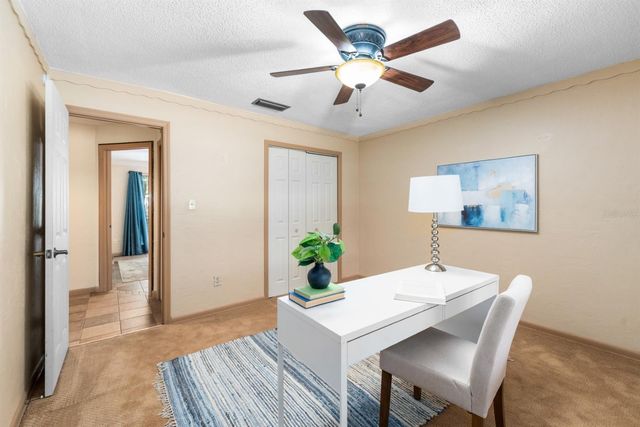 8118 SW 1ST PLACE, Gainesville, FL 32607