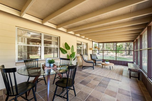 8118 SW 1ST PLACE, Gainesville, FL 32607