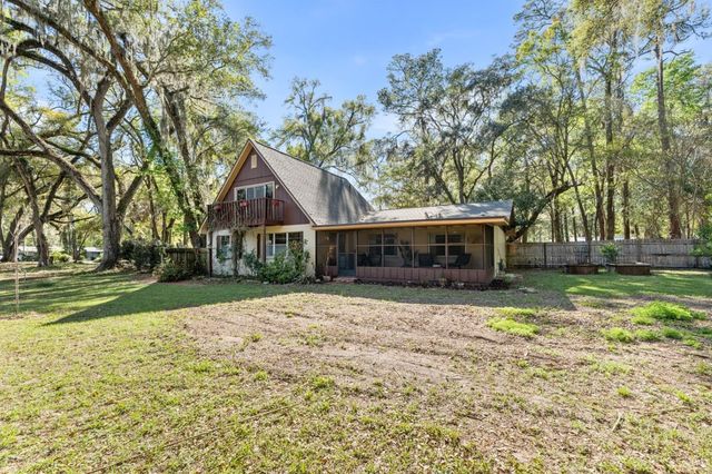 8118 SW 1ST PLACE, Gainesville, FL 32607