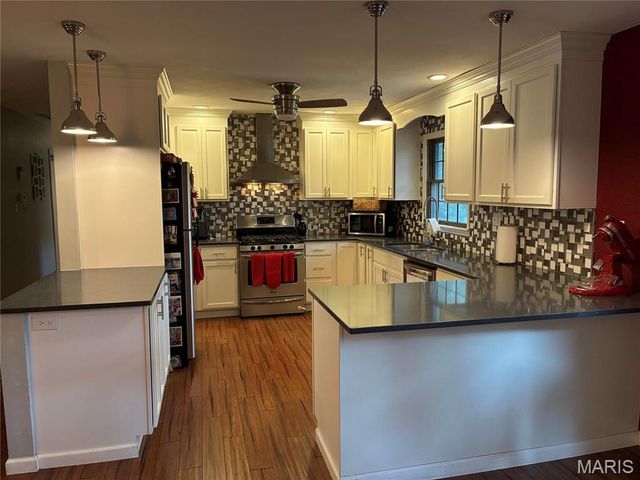 515 Nancy Court, Troy, IL 62294