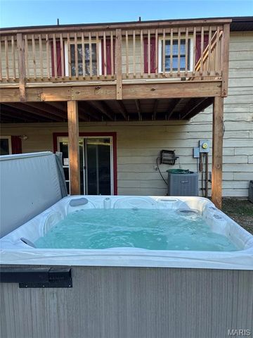 515 Nancy Court, Troy, IL 62294