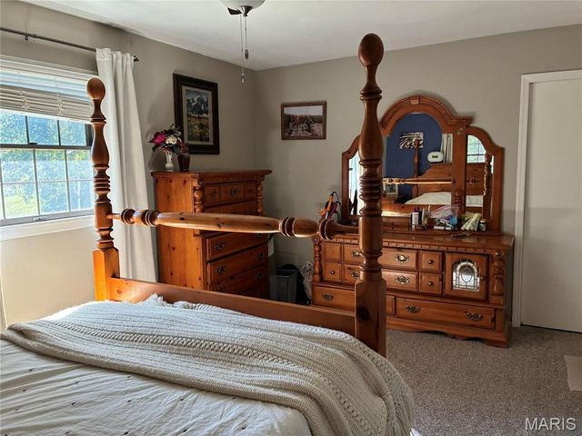 515 Nancy Court, Troy, IL 62294