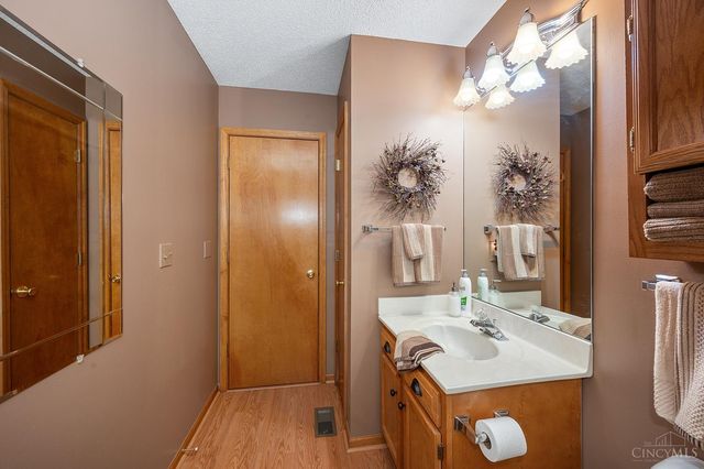 3702 Charfield Lane, Fairfield Twp, OH 45011