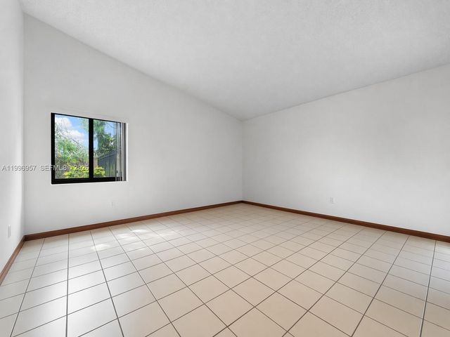 19990 SW 134th Ct, Miami, FL 33177