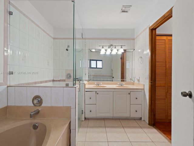 19990 SW 134th Ct, Miami, FL 33177