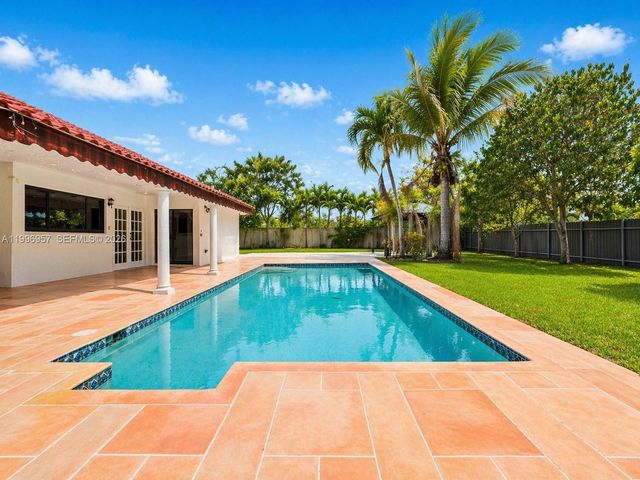 19990 SW 134th Ct, Miami, FL 33177