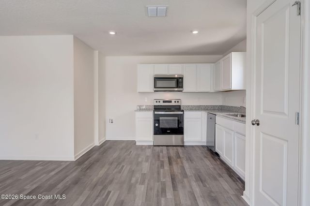 1455 Hayworth Circle NW, Palm Bay, FL 32907