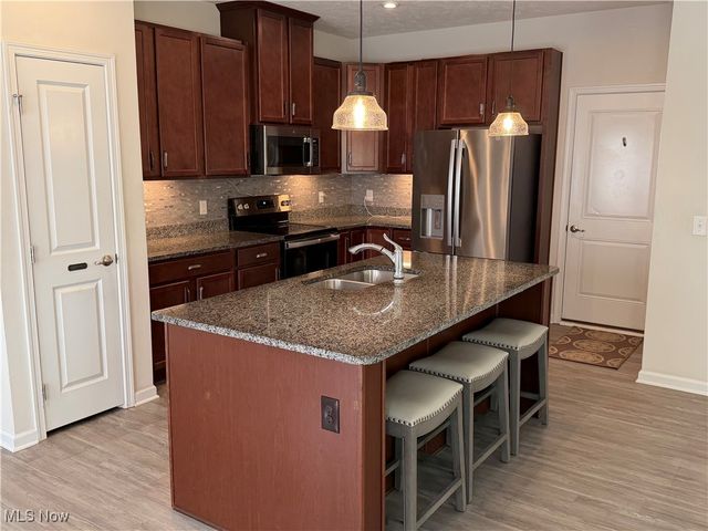 3306 Jackson Park Drive NW, Massillon, OH 44646