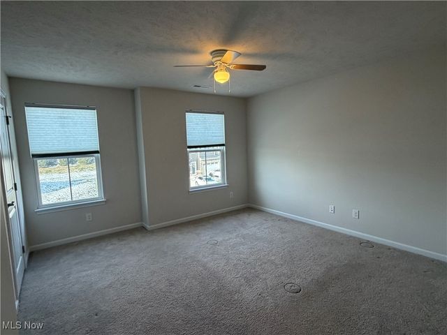 3306 Jackson Park Drive NW, Massillon, OH 44646