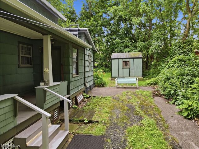 1420 Bridge Street, Ashtabula, OH 44004