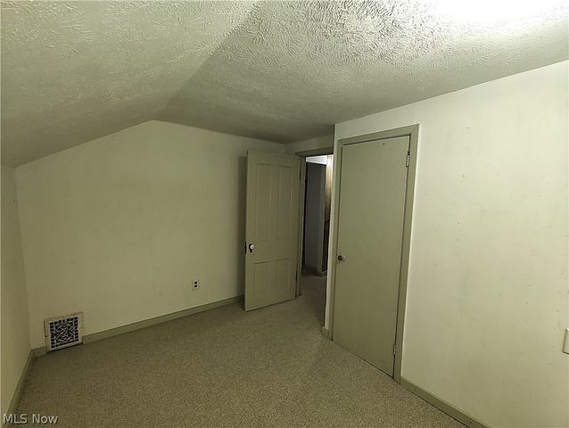1420 Bridge Street, Ashtabula, OH 44004