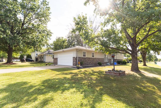 1410 HULEN DR, Moberly, MO 65270