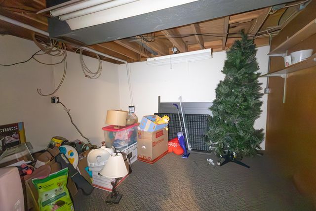 1410 HULEN DR, Moberly, MO 65270