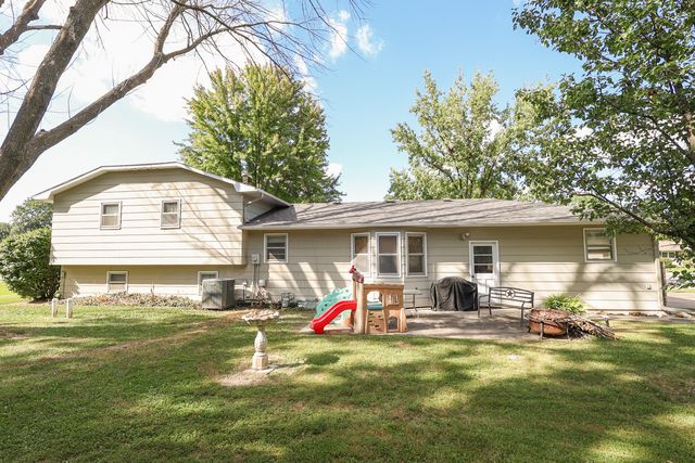 1410 HULEN DR, Moberly, MO 65270