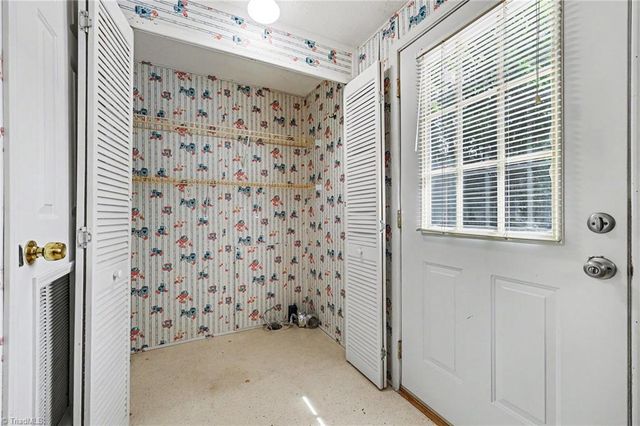 194 Pinehaven Drive, New London, NC 28127