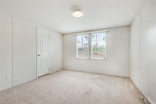 194 Pinehaven Drive, New London, NC 28127