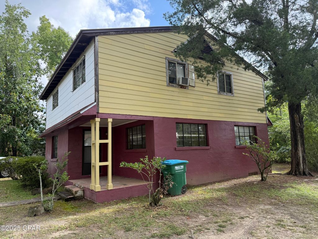 5020 5th Street, Marianna, FL 32446