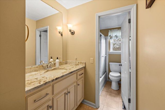 952 Wyndsor Drive, Hixson, TN 37343