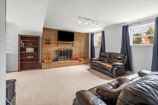 952 Wyndsor Drive, Hixson, TN 37343