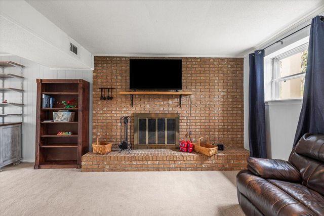 952 Wyndsor Drive, Hixson, TN 37343