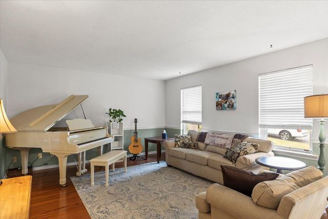 952 Wyndsor Drive, Hixson, TN 37343