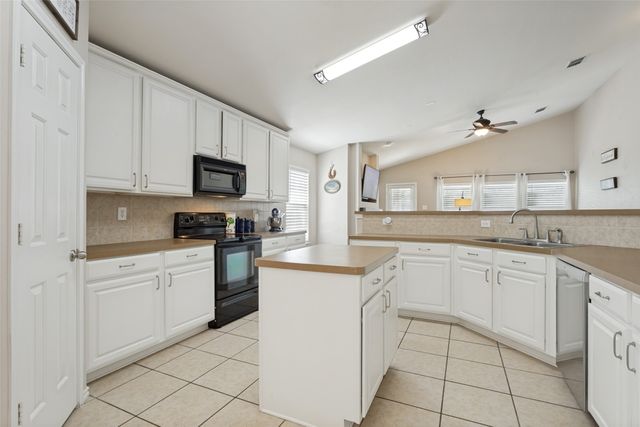 1303 Fayette Court, Wylie, TX 75098