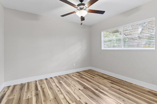 725 Tuxedo Drive, Fort Walton Beach, FL 32547