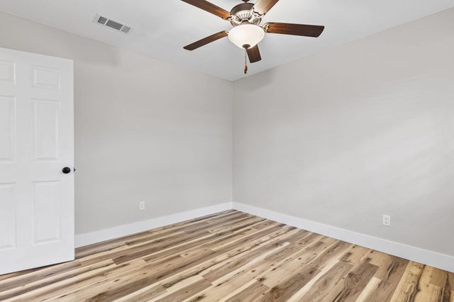725 Tuxedo Drive, Fort Walton Beach, FL 32547