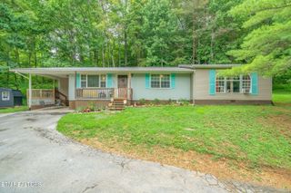 1386 Walker Ford Rd, Maynardville, TN 37807