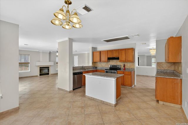 22023 legend point, San Antonio, TX 78258