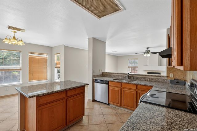 22023 legend point, San Antonio, TX 78258