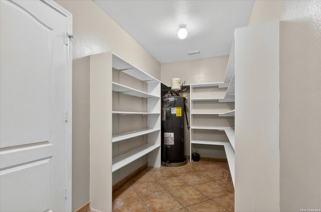 22023 legend point, San Antonio, TX 78258